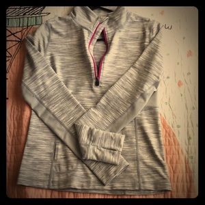 🤍Zella half zip kids 14-16 rarely used🤍